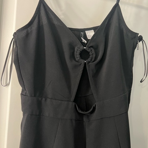 H&M ROMPER SIZE 2 - Picture 3 of 3